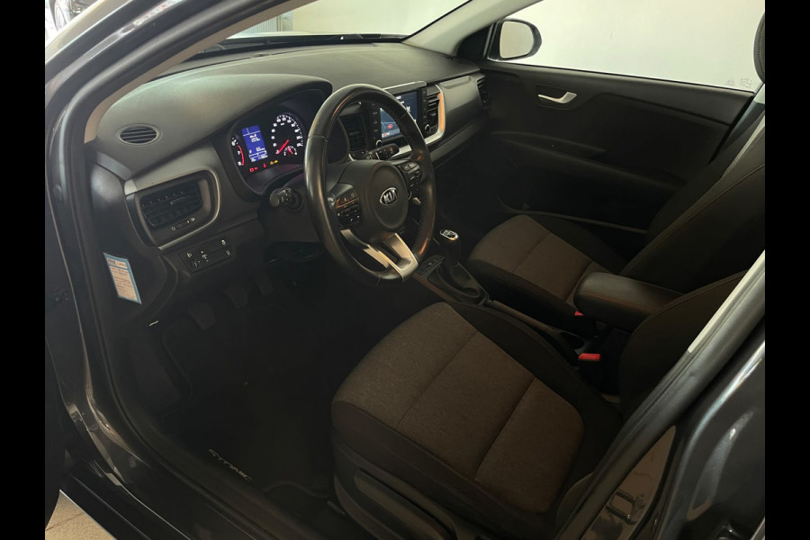 Kia Stonic 1.0 T-GDi DynamicLine AIRCO NAVI CRUISE CAMERA TREKHAAK VELGEN ZEER NETTE AUTO