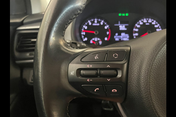 Kia Stonic 1.0 T-GDi DynamicLine AIRCO NAVI CRUISE CAMERA TREKHAAK VELGEN ZEER NETTE AUTO