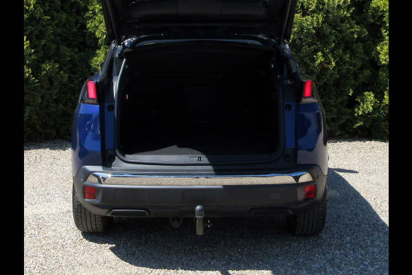 Peugeot 3008 1.2 PureTech Blue Lease Executive * Trekhaak * Navigatie *