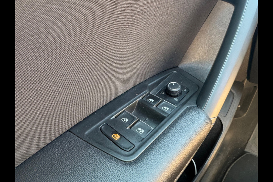 Volkswagen Tiguan 2.0 TDI 150PK DSG PANO LED KEYLESS
