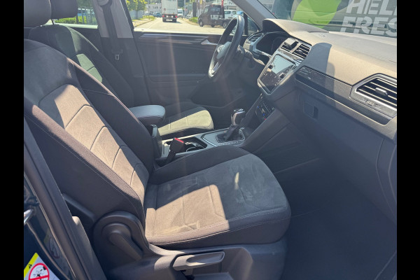 Volkswagen Tiguan 2.0 TDI 150PK DSG PANO LED KEYLESS