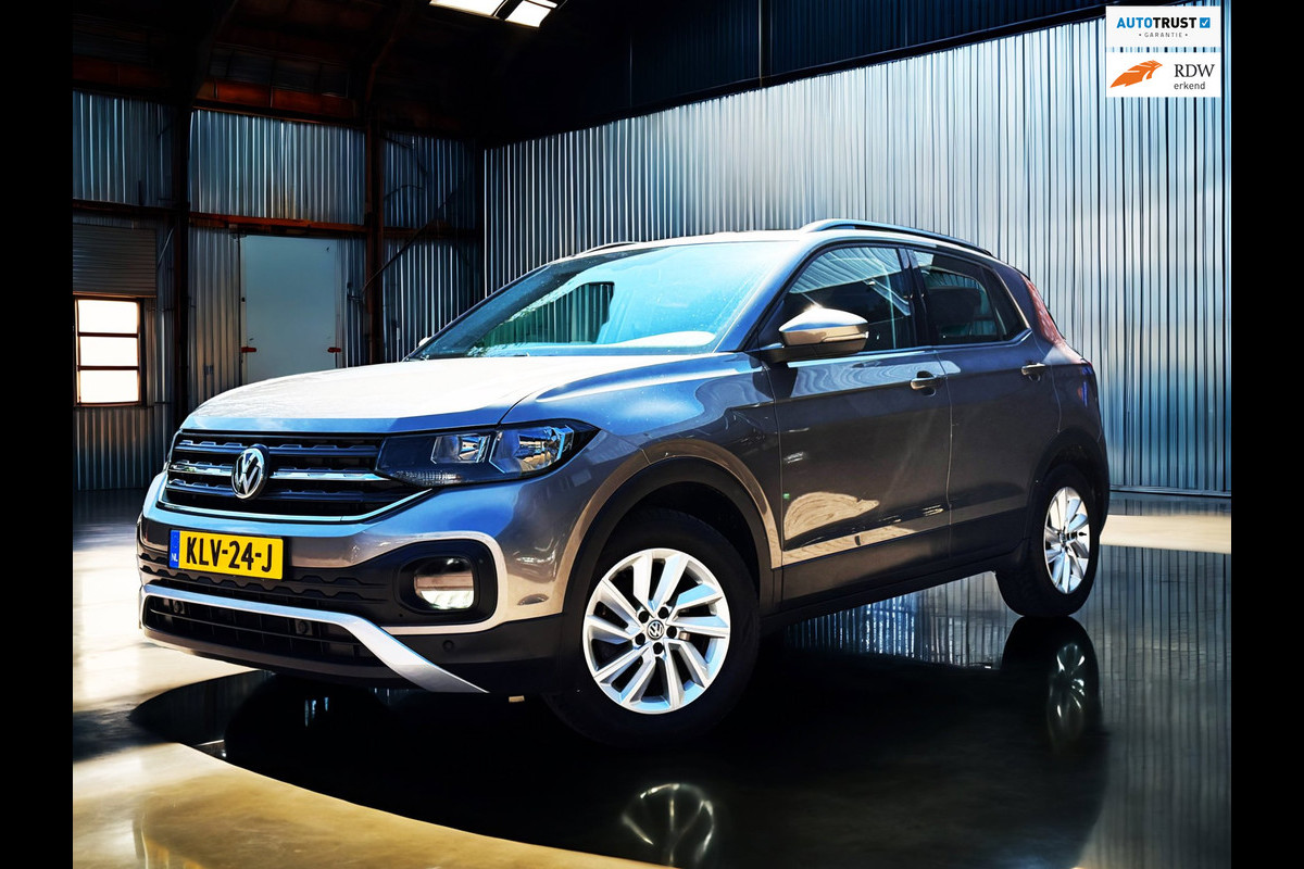 Volkswagen T-Cross 1.0 TSI Style Business Camera_Trekh_Carplay_ACC