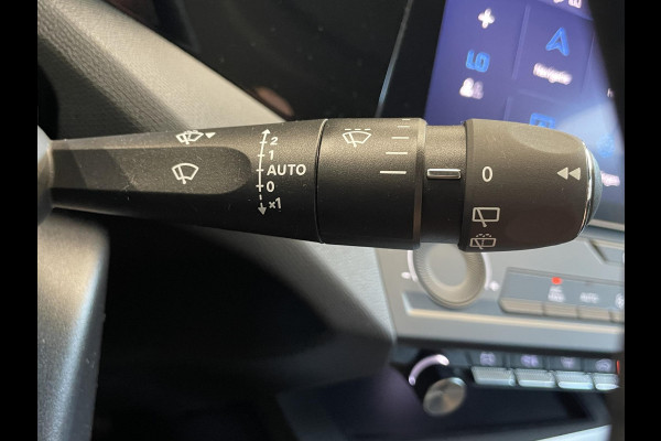 Peugeot 308 SW 1.2 PureTech 130 PK SW S&S Allure Pack Climate Control Navigatiesysteem Parkeersensoren 16" lichtmetalen velgen Elektrisch inklapbare buitenspiegels