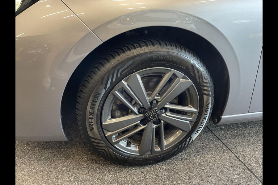 Peugeot 308 SW 1.2 PureTech 130 PK SW S&S Allure Pack Climate Control Navigatiesysteem Parkeersensoren 16" lichtmetalen velgen Elektrisch inklapbare buitenspiegels