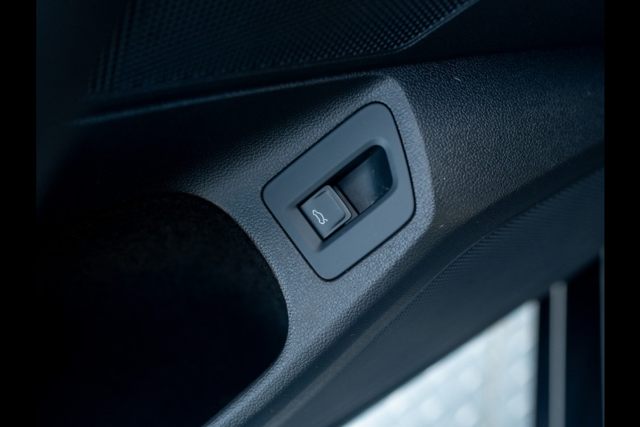 Volkswagen Passat Variant 1.4 TSI ACT Comfortline Business | Trekhaak afnb. | Camera | Led Koplampen | Stoelverwarming | Prijs Rijklaar!!
