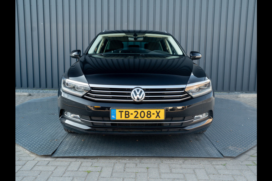 Volkswagen Passat Variant 1.4 TSI ACT Comfortline Business | Trekhaak afnb. | Camera | Led Koplampen | Stoelverwarming | Prijs Rijklaar!!