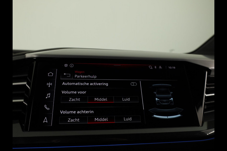 Audi Q4 Sportback e-tron 45 S edition Competition 82 kWh 286 pk | Assistentiepakket plus | Trekhaak | Ambient lichtpakket | Optiekpakket zwart plus |