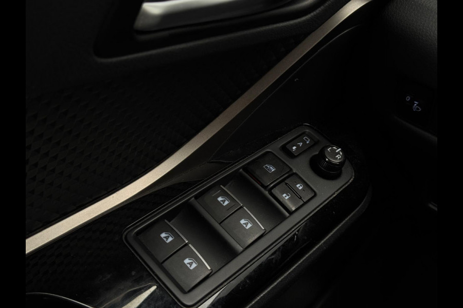 Toyota C-HR 1.8 Hybrid Active M20 NAVI | LED | CAMERA | SPORTVELGEN | ZUINIG | CR CONTROL