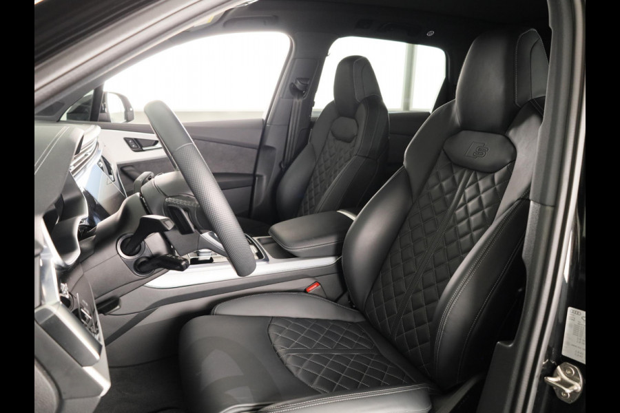 Audi Q7 60 TFSI e quattro Pro Line S Competition 490 pk | Head Up Display | Panoramadak | Elektr. trekhaak | Rondomzicht camera | B&O Soundsystem | Stoelverwarming v/a |  Laser Led koplampen