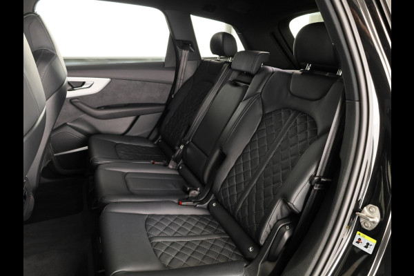 Audi Q7 60 TFSI e quattro Pro Line S Competition 490 pk | Head Up Display | Panoramadak | Elektr. trekhaak | Rondomzicht camera | B&O Soundsystem | Stoelverwarming v/a |  Laser Led koplampen