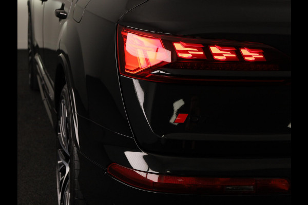 Audi Q7 60 TFSI e quattro Pro Line S Competition 490 pk | Head Up Display | Panoramadak | Elektr. trekhaak | Rondomzicht camera | B&O Soundsystem | Stoelverwarming v/a |  Laser Led koplampen