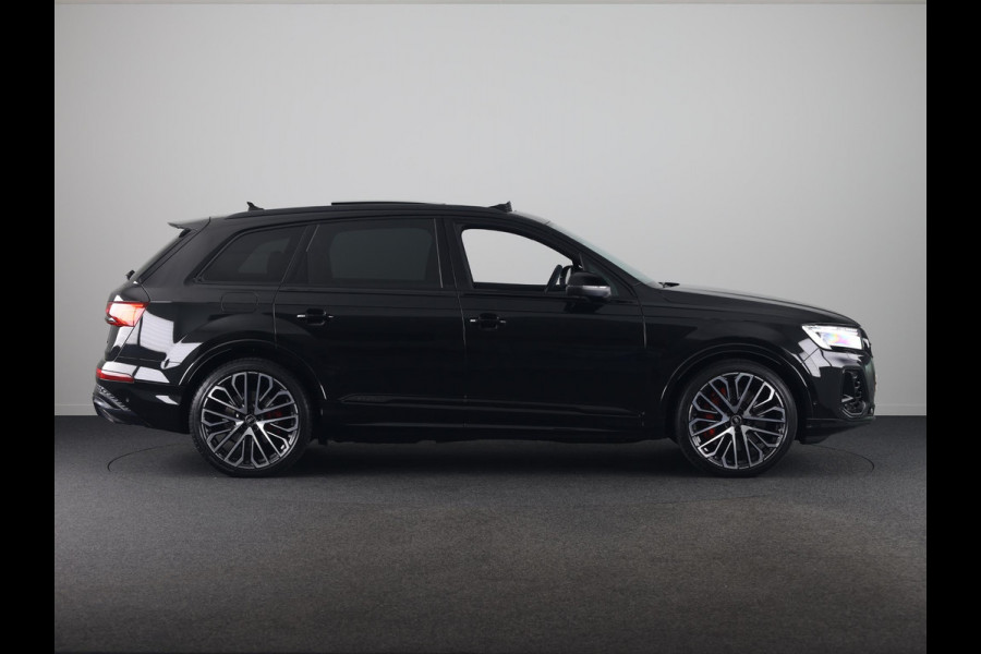 Audi Q7 60 TFSI e quattro Pro Line S Competition 490 pk | Head Up Display | Panoramadak | Elektr. trekhaak | Rondomzicht camera | B&O Soundsystem | Stoelverwarming v/a |  Laser Led koplampen