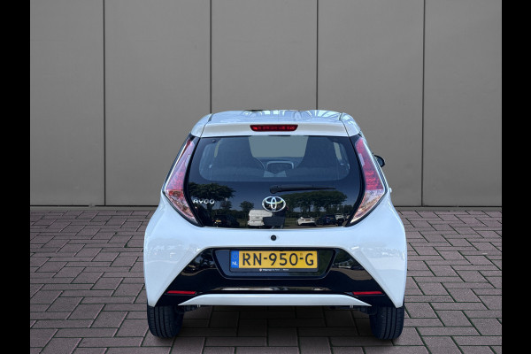 Toyota Aygo 1.0 VVT-i x-play | Camera | Carplay | Cruisec. | Navi