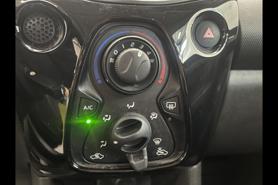 Citroën C1 1.0 VTi Feel Airco Bluetooth Led DAB 5 deurs