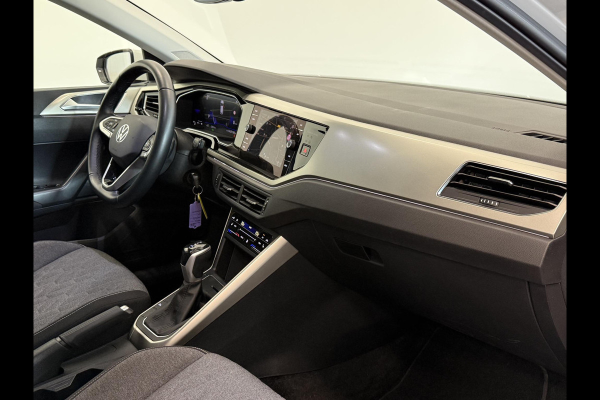 Volkswagen Polo 1.0 TSI Life Business IQ.Light Matrix LED Virtual Cockpit Discover Media PDC VA Stoelverwarming