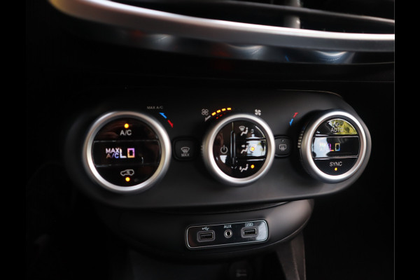 Fiat 500X 1.4 Turbo MultiAir PopStar Cruise Control / Climate / Navi / Trekh / Carplay