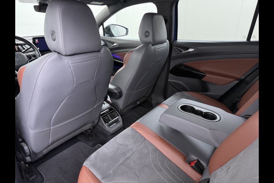 Volkswagen ID.4 First 82kWh SOH 92% Stuur+Stoelverwarming Camera Adap.Cruise Apple Carplay/Android Auto Navi Ecc Geluidsisolerend glas DAB Lmv 20" Front assist Rijstrooksensor WiFi