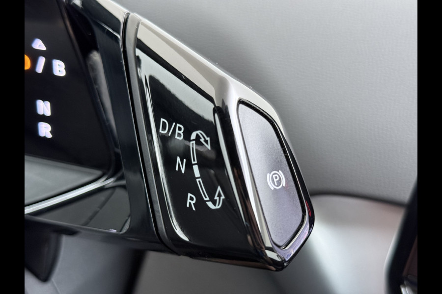 Volkswagen ID.4 First 82kWh SOH 92% Stuur+Stoelverwarming Camera Adap.Cruise Apple Carplay/Android Auto Navi Ecc Geluidsisolerend glas DAB Lmv 20" Front assist Rijstrooksensor WiFi