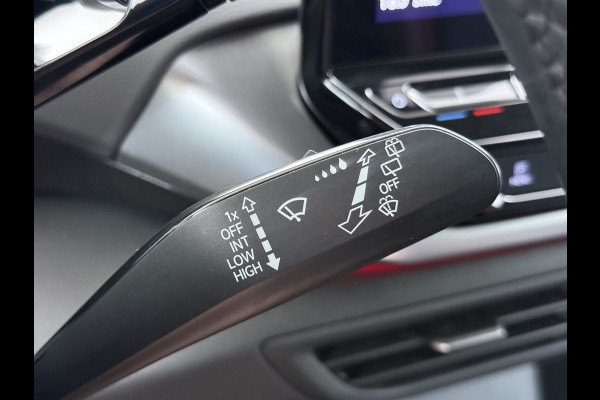 Volkswagen ID.4 First 82kWh SOH 92% Stuur+Stoelverwarming Camera Adap.Cruise Apple Carplay/Android Auto Navi Ecc Geluidsisolerend glas DAB Lmv 20" Front assist Rijstrooksensor WiFi
