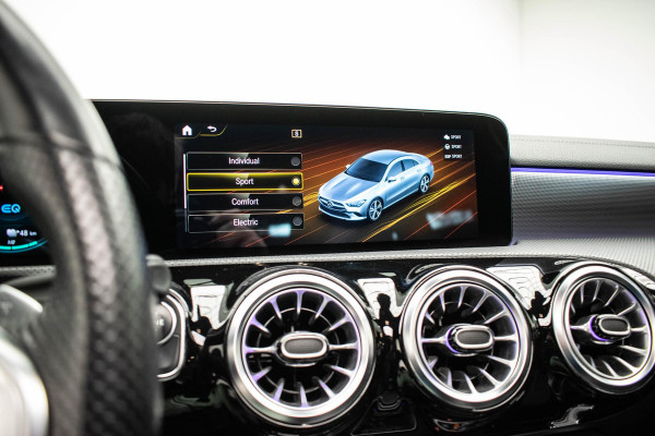 Mercedes-Benz CLA-Klasse 250 e AMG PANO|MEMORY SEATS|KEYLESS|