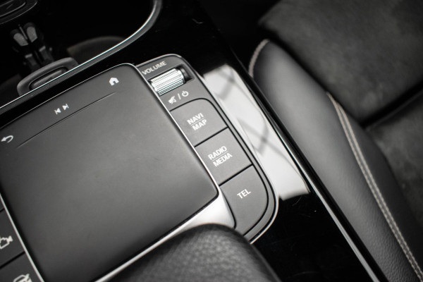 Mercedes-Benz CLA-Klasse 250 e AMG PANO|MEMORY SEATS|KEYLESS|