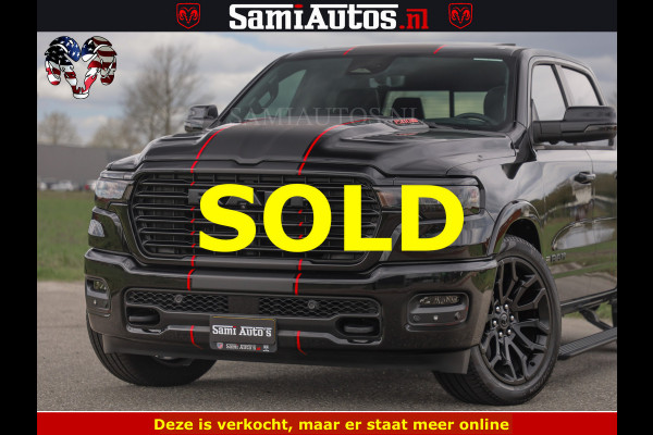 Dodge Ram NIGHT PREMIUM | 426PK | STRIPING | LUCHTVERING | HUD | PANO | 360 CAM | Full Option | LIMITED WHEELS | De Meest Luxe Pick-Up in  Comfortabele Dubbele Cabine met Royale 5 Zitplaatsen | EERSTE EIGENAAR | SMOKE PACK | BOM VOL |