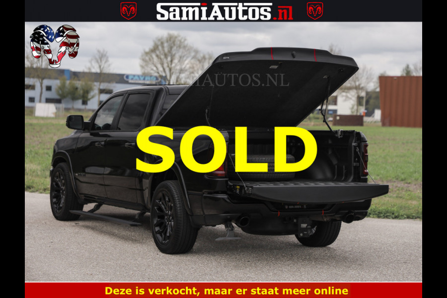 Dodge Ram NIGHT PREMIUM | 426PK | STRIPING | LUCHTVERING | HUD | PANO | 360 CAM | Full Option | LIMITED WHEELS | De Meest Luxe Pick-Up in  Comfortabele Dubbele Cabine met Royale 5 Zitplaatsen | EERSTE EIGENAAR | SMOKE PACK | BOM VOL |