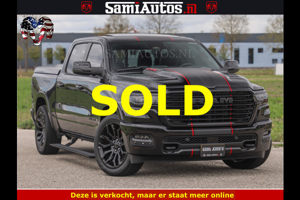 Dodge Ram NIGHT PREMIUM | 426PK | STRIPING | LUCHTVERING | HUD | PANO | 360 CAM | Full Option | LIMITED WHEELS | De Meest Luxe Pick-Up in  Comfortabele Dubbele Cabine met Royale 5 Zitplaatsen | EERSTE EIGENAAR | SMOKE PACK | BOM VOL |