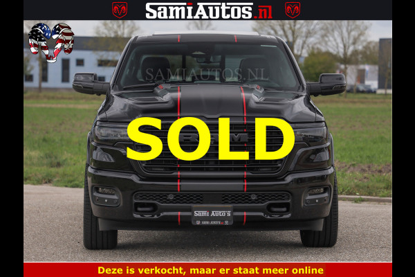Dodge Ram NIGHT PREMIUM | 426PK | STRIPING | LUCHTVERING | HUD | PANO | 360 CAM | Full Option | LIMITED WHEELS | De Meest Luxe Pick-Up in  Comfortabele Dubbele Cabine met Royale 5 Zitplaatsen | EERSTE EIGENAAR | SMOKE PACK | BOM VOL |