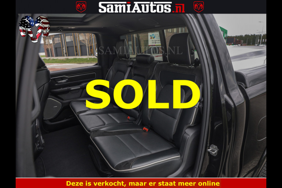 Dodge Ram NIGHT PREMIUM | 426PK | STRIPING | LUCHTVERING | HUD | PANO | 360 CAM | Full Option | LIMITED WHEELS | De Meest Luxe Pick-Up in  Comfortabele Dubbele Cabine met Royale 5 Zitplaatsen | EERSTE EIGENAAR | SMOKE PACK | BOM VOL |