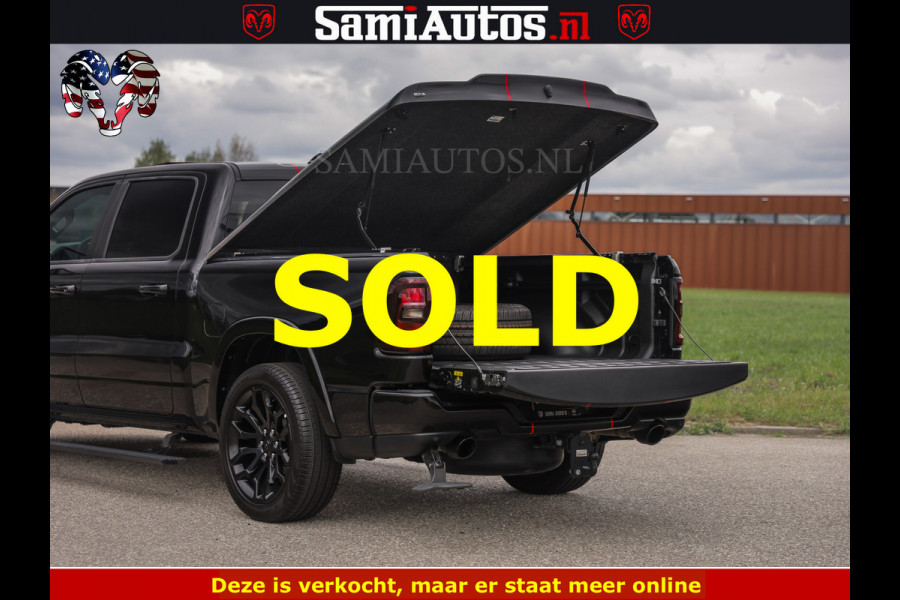 Dodge Ram NIGHT PREMIUM | 426PK | STRIPING | LUCHTVERING | HUD | PANO | 360 CAM | Full Option | LIMITED WHEELS | De Meest Luxe Pick-Up in  Comfortabele Dubbele Cabine met Royale 5 Zitplaatsen | EERSTE EIGENAAR | SMOKE PACK | BOM VOL |