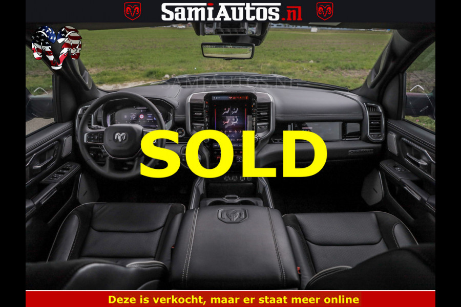 Dodge Ram NIGHT PREMIUM | 426PK | STRIPING | LUCHTVERING | HUD | PANO | 360 CAM | Full Option | LIMITED WHEELS | De Meest Luxe Pick-Up in  Comfortabele Dubbele Cabine met Royale 5 Zitplaatsen | EERSTE EIGENAAR | SMOKE PACK | BOM VOL |