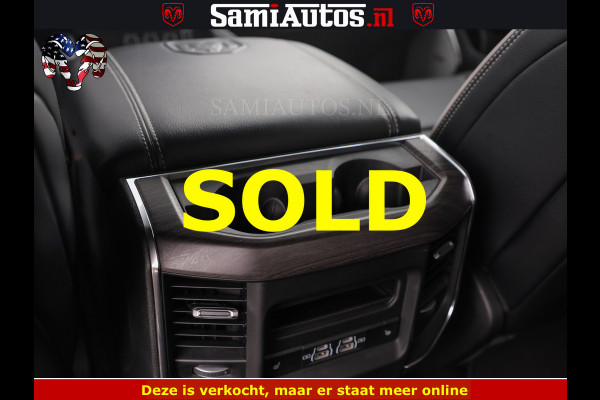 Dodge Ram NIGHT PREMIUM | 426PK | STRIPING | LUCHTVERING | HUD | PANO | 360 CAM | Full Option | LIMITED WHEELS | De Meest Luxe Pick-Up in  Comfortabele Dubbele Cabine met Royale 5 Zitplaatsen | EERSTE EIGENAAR | SMOKE PACK | BOM VOL |