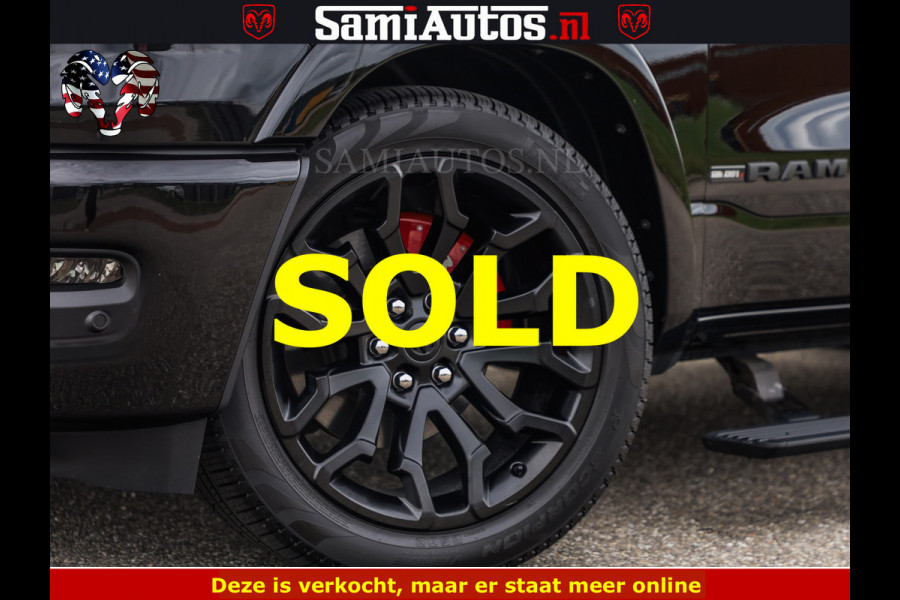 Dodge Ram NIGHT PREMIUM | 426PK | STRIPING | LUCHTVERING | HUD | PANO | 360 CAM | Full Option | LIMITED WHEELS | De Meest Luxe Pick-Up in  Comfortabele Dubbele Cabine met Royale 5 Zitplaatsen | EERSTE EIGENAAR | SMOKE PACK | BOM VOL |