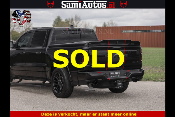 Dodge Ram NIGHT PREMIUM | 426PK | STRIPING | LUCHTVERING | HUD | PANO | 360 CAM | Full Option | LIMITED WHEELS | De Meest Luxe Pick-Up in  Comfortabele Dubbele Cabine met Royale 5 Zitplaatsen | EERSTE EIGENAAR | SMOKE PACK | BOM VOL |