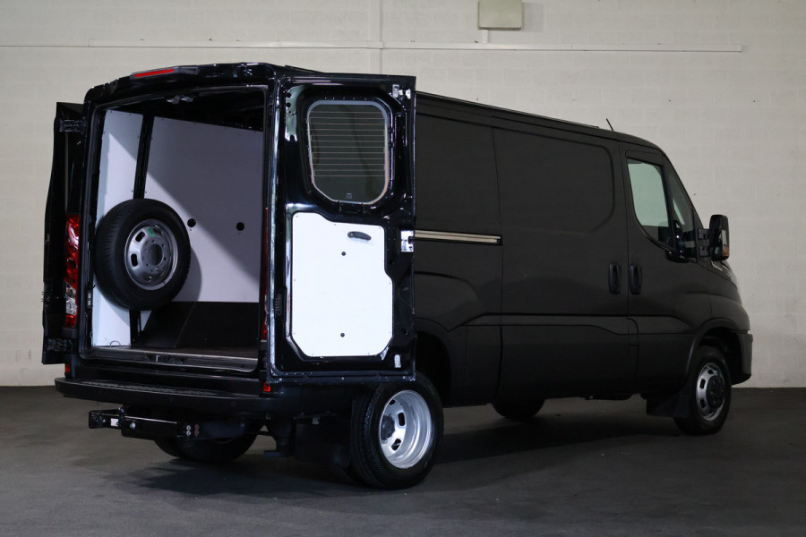 Iveco Daily 35C21 Hi-Matic Luchtvering 3.5T Trekhaak