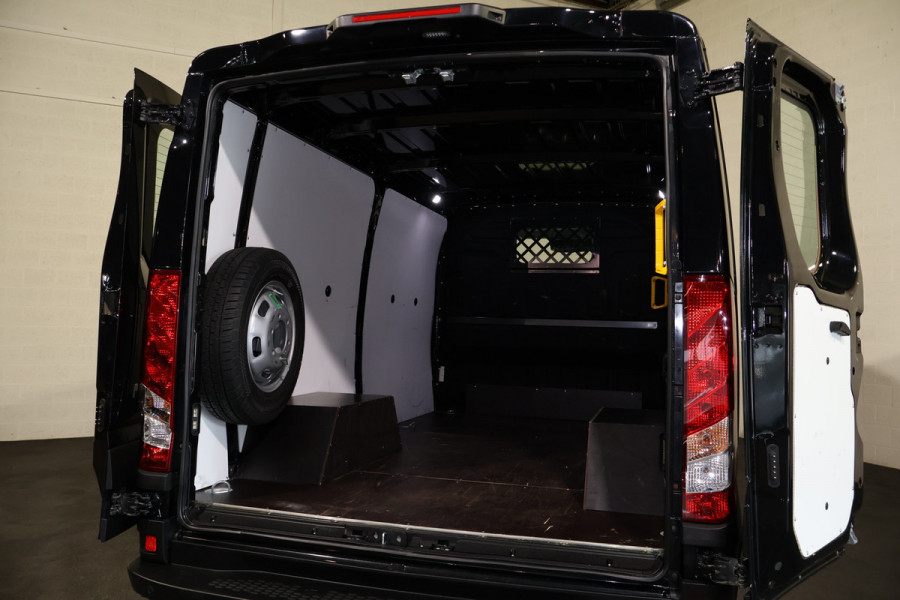 Iveco Daily 35C21 Hi-Matic Luchtvering 3.5T Trekhaak