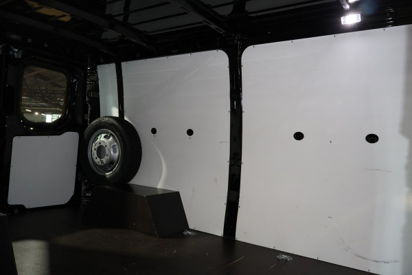 Iveco Daily 35C21 Hi-Matic Luchtvering 3.5T Trekhaak