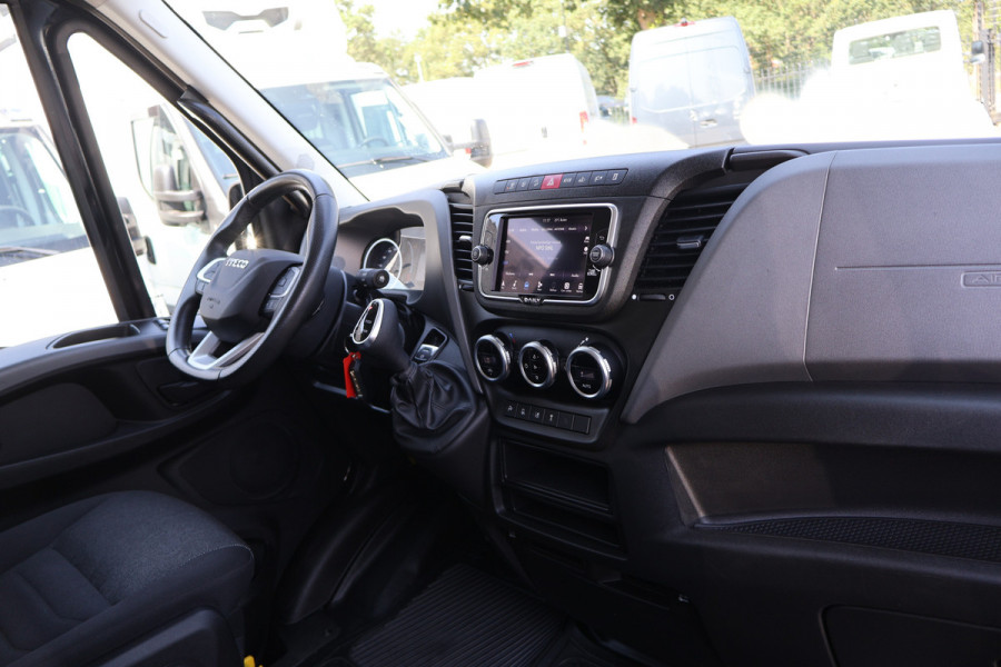 Iveco Daily 35C21 Hi-Matic Luchtvering 3.5T Trekhaak