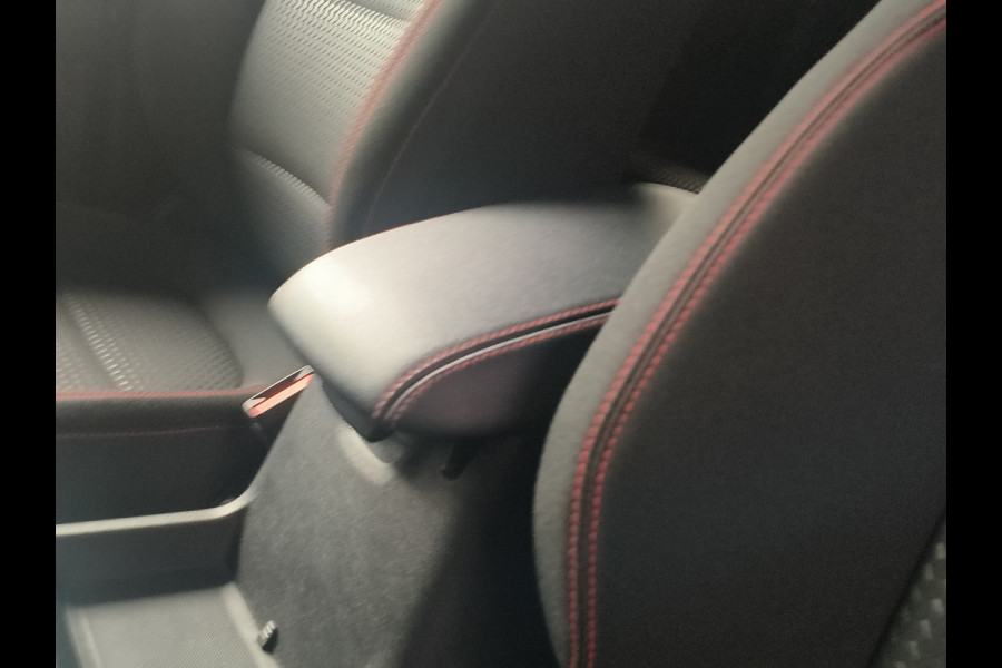Ford Kuga 2.5 PHEV ST-Line X Rijklaar + 12 maandne Bovag-garantie Henk Jongen Auto's in Helmond,  al 50 jaar service zoals 't hoort!
