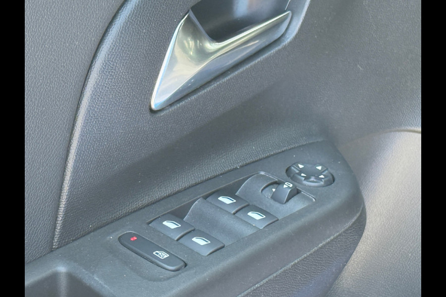 Opel CORSA-E Elegance 50 kWh 91% SOH Carplay|Camera|Navi