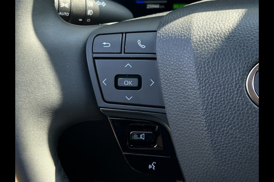 Toyota C-HR 2.0 Plug-in Hybrid 220 First Edition | ACC | Premium LED | Camera | Dodehoek
