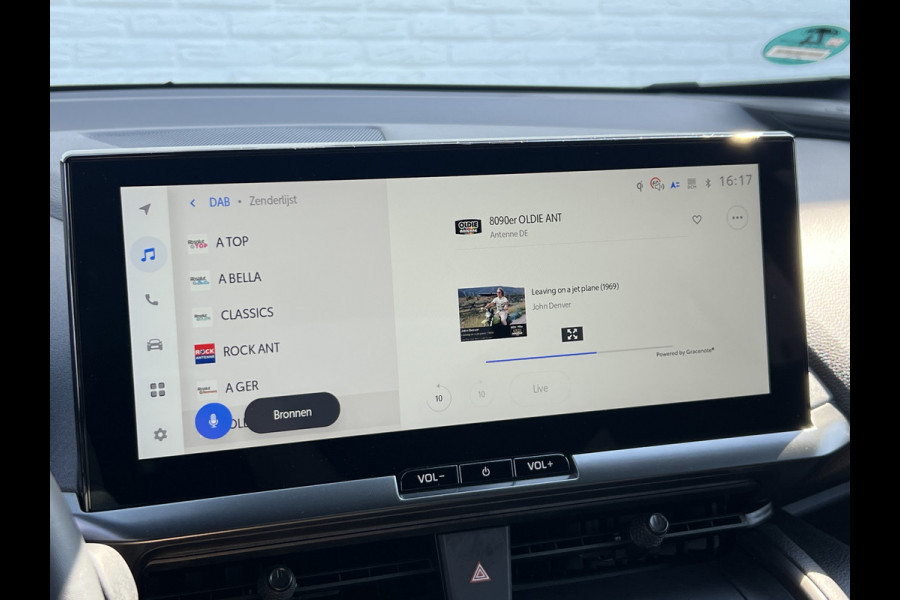 Toyota C-HR 2.0 Plug-in Hybrid 220 First Edition | ACC | Premium LED | Camera | Dodehoek