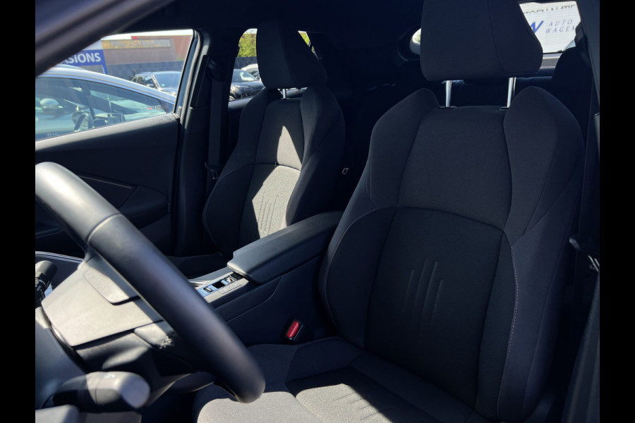Toyota C-HR 2.0 Plug-in Hybrid 220 First Edition | ACC | Premium LED | Camera | Dodehoek