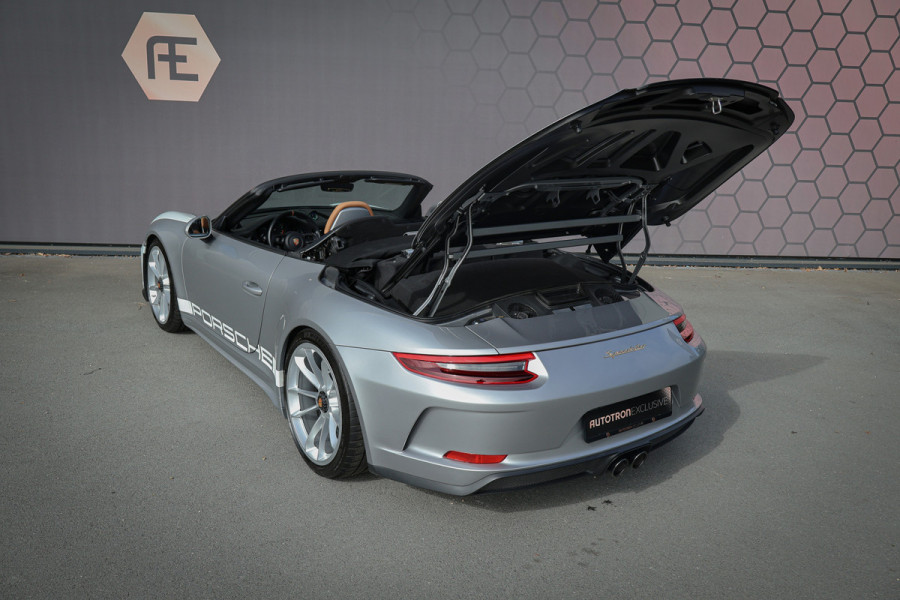 Porsche 911 Speedster 4.0 | VAT REFUNDABLE | HERITAGE PACK | LIFTING | CERAMIC BRAKES | CAMERA | LEATHER AIRVENTS + FULL LEATHER & DASH | SP