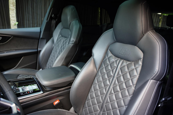 Audi SQ8 4.0 TFSI Quattro / BTW / Elek. Trekhaak / Carbon / B&O
