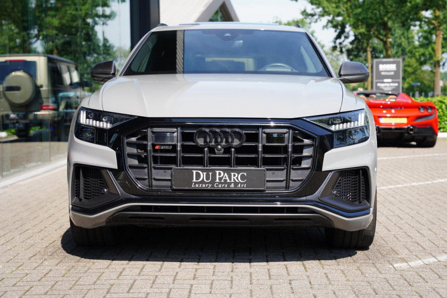Audi SQ8 4.0 TFSI Quattro / BTW / Elek. Trekhaak / Carbon / B&O