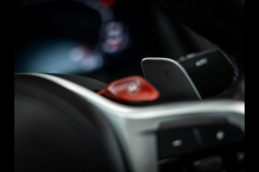 BMW 8 Serie M8 Competition | Harman Kardon | Stoelventilatie | Head-up display | Carbon interieur |