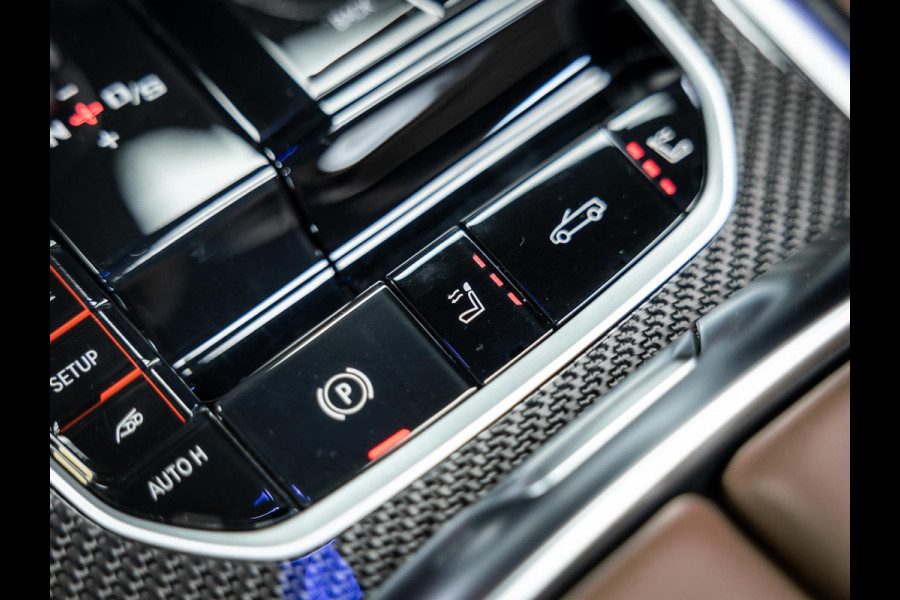 BMW 8 Serie M8 Competition | Harman Kardon | Stoelventilatie | Head-up display | Carbon interieur |