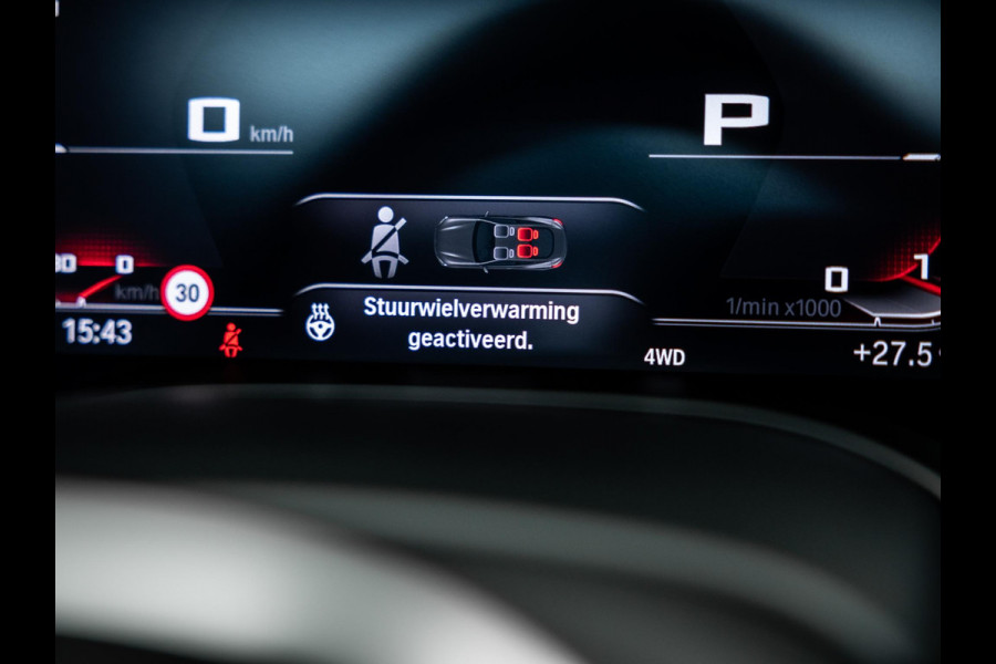 BMW 8 Serie M8 Competition | Harman Kardon | Stoelventilatie | Head-up display | Carbon interieur |
